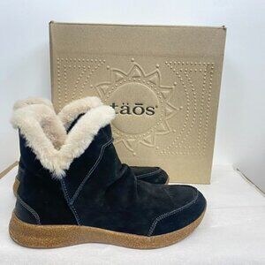 Taos Future Mid Black Suede Pull On Booties